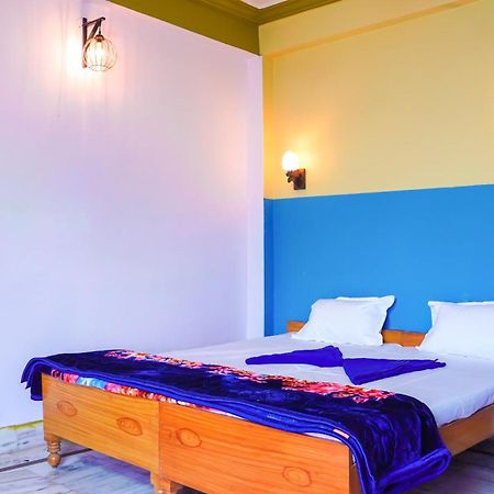 The Old Town Hostel Pushkar Esterno foto