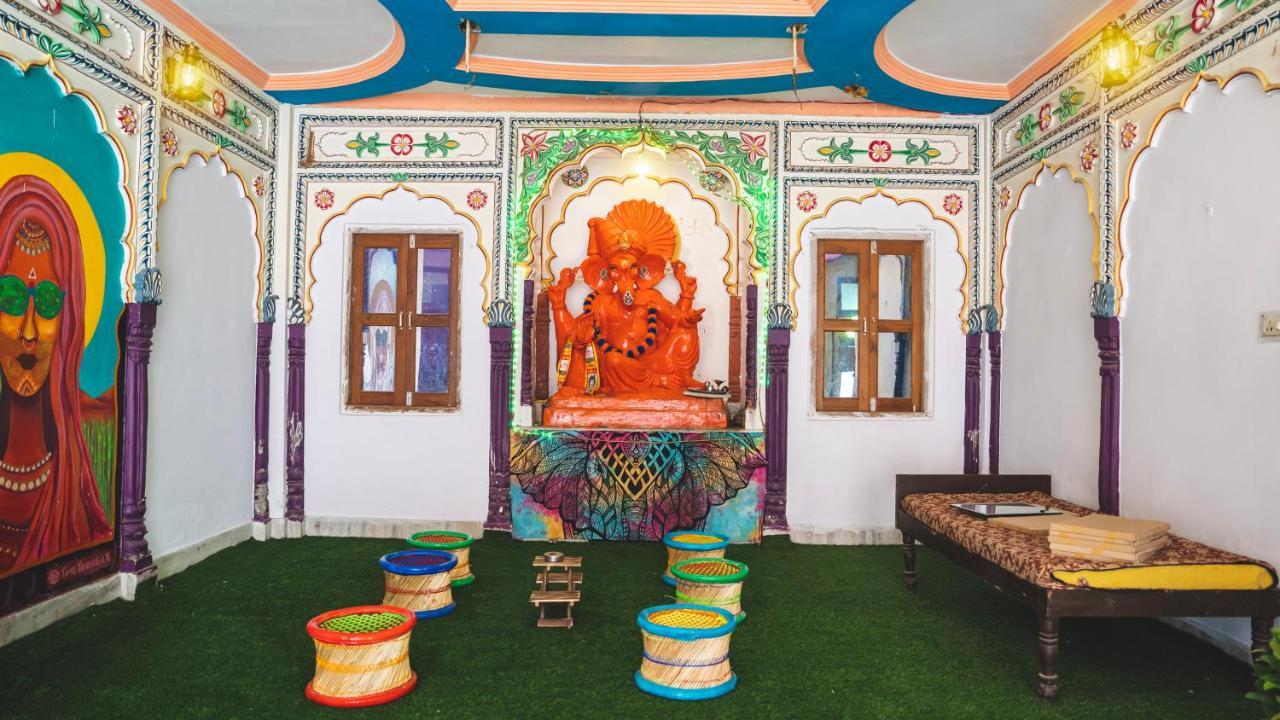 The Old Town Hostel Pushkar Esterno foto