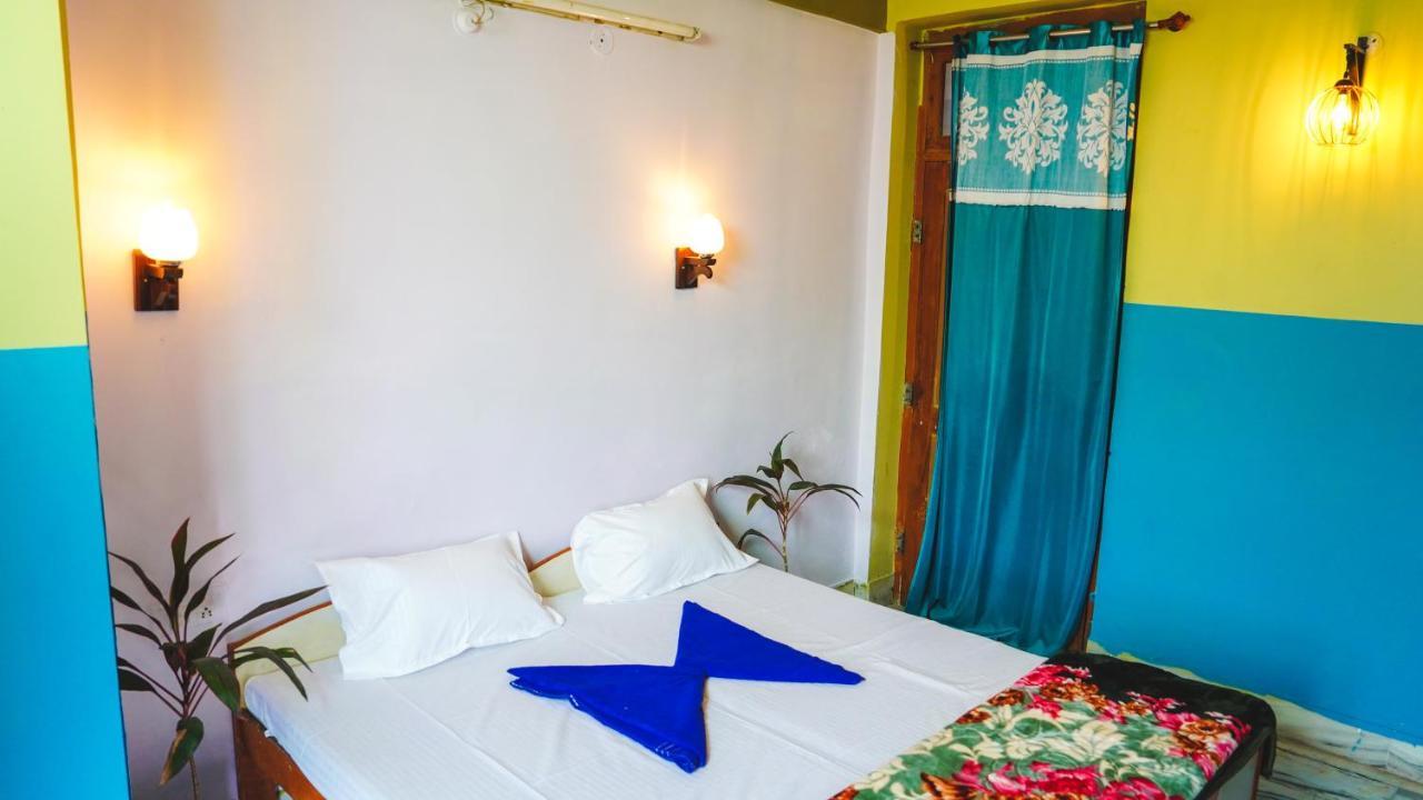 The Old Town Hostel Pushkar Esterno foto